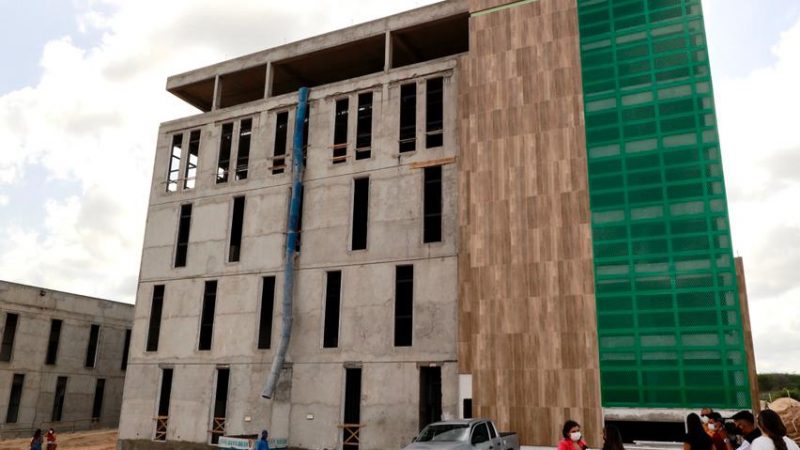 Obra do Hospital da Mulher, em Mossoró, está 60% concluída