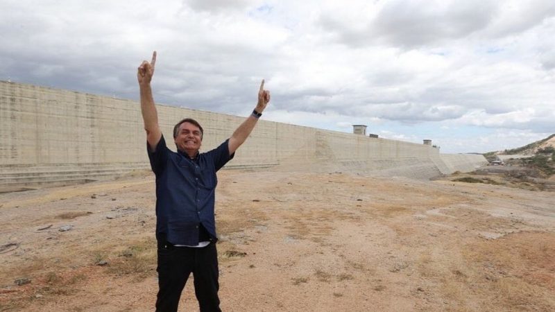 Presidente visita obras de transposição do São Francisco