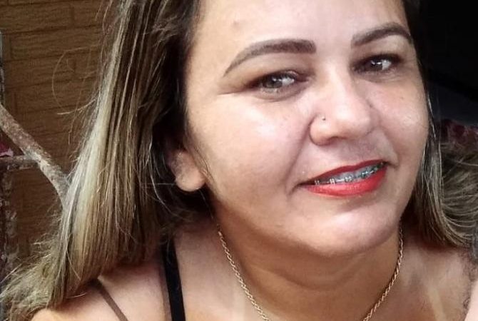 Mossoroense é executada a tiros na frente de casa na Vila Mato Grosso em Serra do Mel no RN