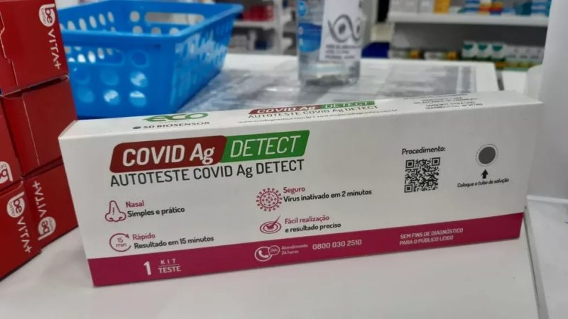 Autotestes de Covid começam a ser vendidos em farmácias de Natal