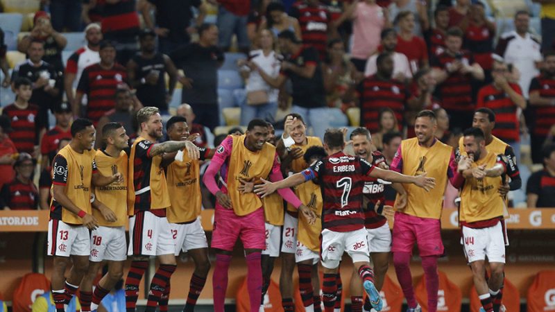 Flamengo e Palmeiras promovem chuva de gols