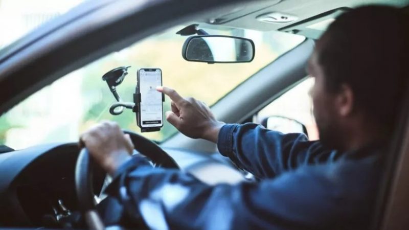 Uber testa novo recurso que permite usuário do app pedir viagens para outras pessoas