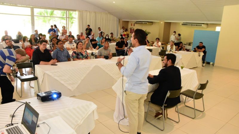 Prefeito de Mossoró recebe jornalistas, faz balanço de ações e fortalece diálogo com a imprensa