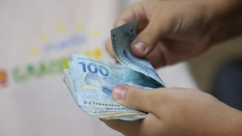 Receita paga hoje restituições do quarto lote do IR 2022