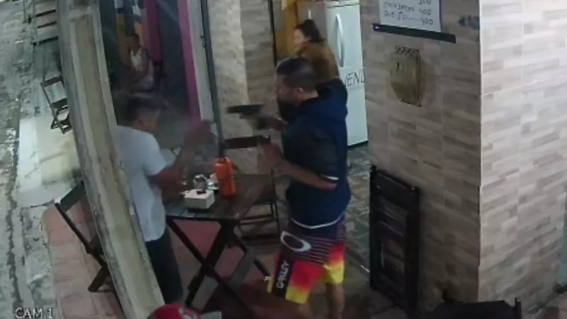 Policial penal é esfaqueado e morto a tiros com a própria arma em Nova Cruz