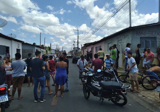 Ataque a tiros deixa um morto e vários feridos no bairro malvinas em Mossoró RN