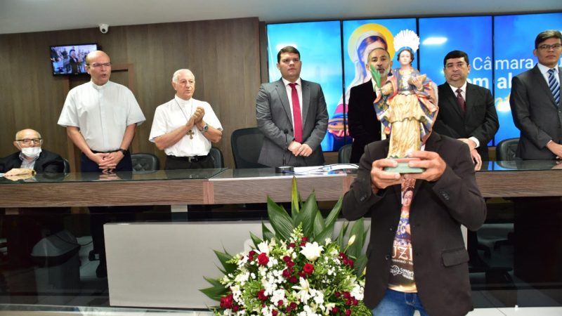 Sessão na Câmara dá largada à Festa de Santa Luzia 2022