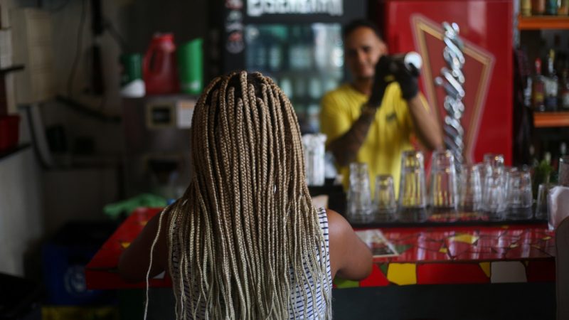 Câmara aprova projeto de proteção à mulher em bares e casas noturnas