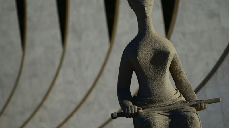 STF tem cinco votos para descriminalizar porte de maconha para consumo