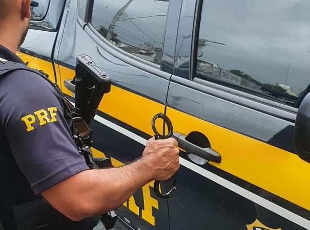 Bandido que matou homem e fez mulher refém em Natal é preso em Mossoró pela PRF