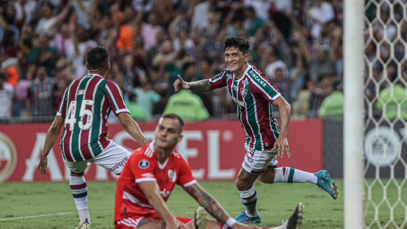Com três gols de Cano, Fluminense goleia River Plate na Libertadores
