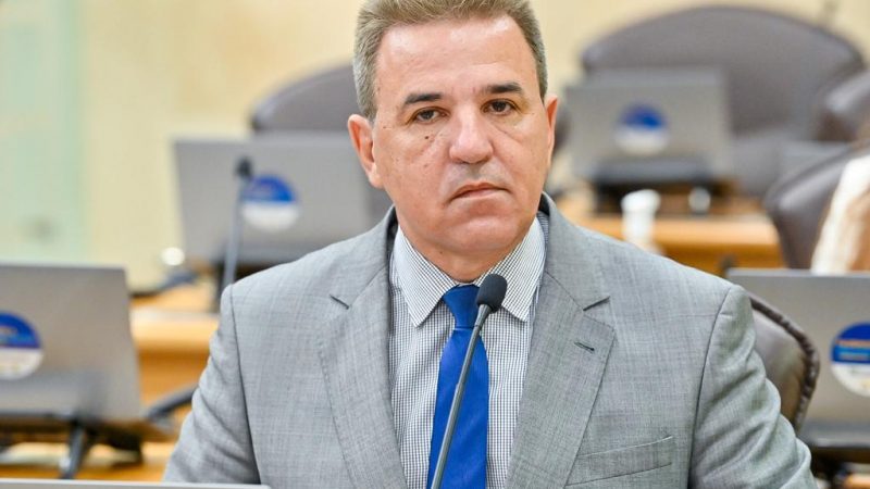 Deputado Luiz Eduardo denuncia Fátima Bezerra e 02 secretários de estado ao procurador Augusto aras, em Brasília
