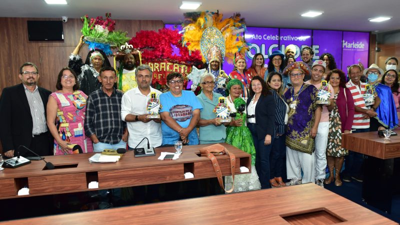 Ato na Câmara Municipal valoriza folclore em Mossoró