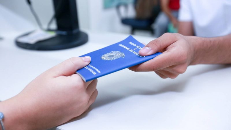 Painel de Empregos oferta 117 vagas de trabalho nesta segunda-feira (11)