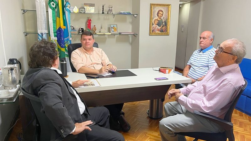 Ex-deputado de Mossoró lança memórias Hoje na Câmara