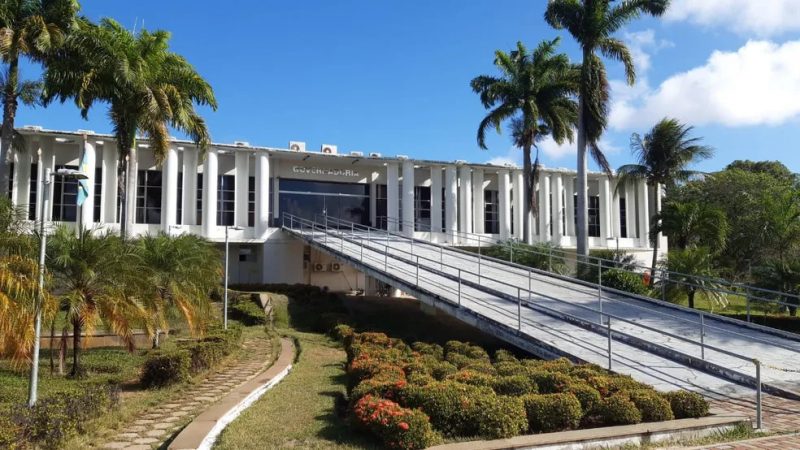 Governo do RN decreta ponto facultativo e ‘emenda’ Feriado da Padroeira do Brasil com a sexta (13)