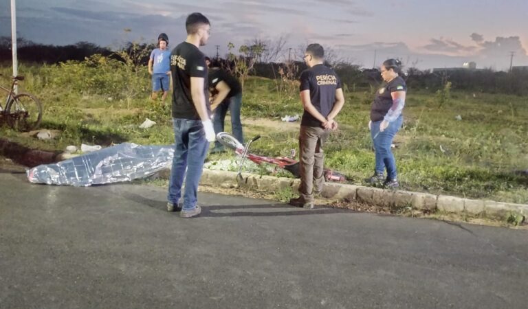 Idoso morre após cair de bicicleta e bater com a cabeça no meio fio no Conjunto Nova Mossoró