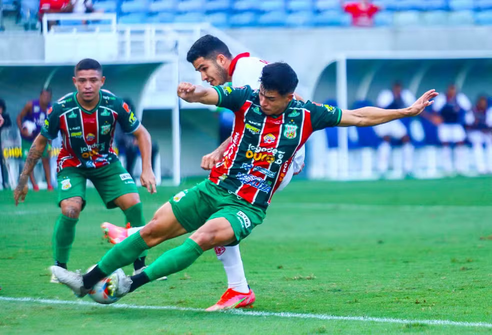 Baraúnas e América-RN empatam sem gols na Arena das Dunas