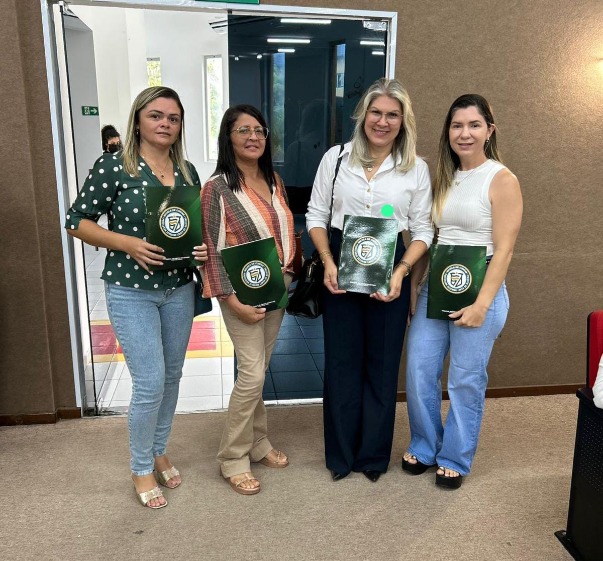Lúcia Bessa participa do 5º Encontro Regional da Escola de Contas em Pau dos Ferros