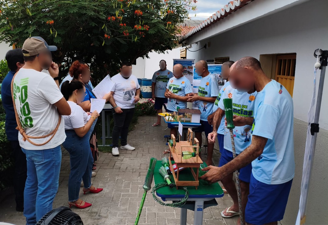 Privados de liberdade participam de feira de ciências no CPD Apodi