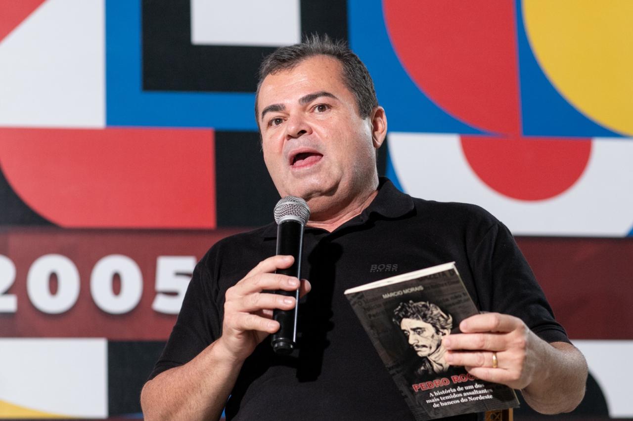Márcio Morais apresenta novo livro na Feira do Livro de Mossoró