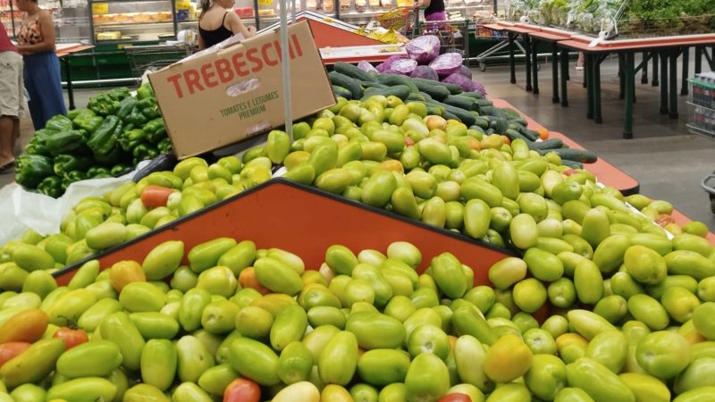 Preços de alimentos caem e cesta básica atinge menor valor do ano em Natal