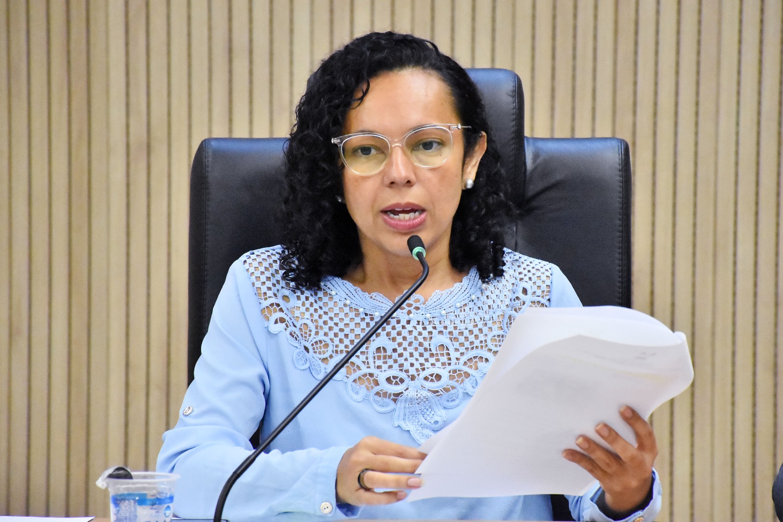 De autoria da deputada Divaneide Basílio, lei que institui o uso de QR Code e multilinguagens em espaços turísticos e culturais no RN é sancionada pelo Governo