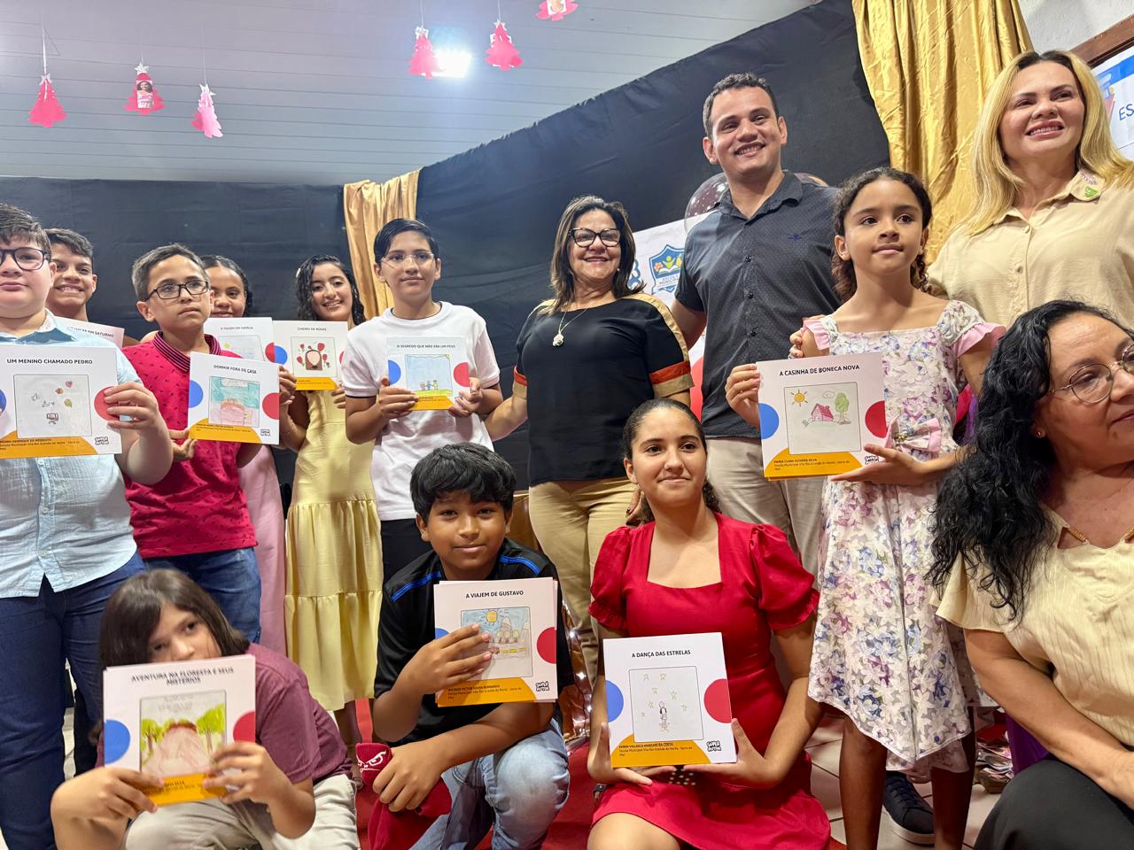 Escola Vila RN realiza “Manhã de Autógrafos” do projeto Super Autor