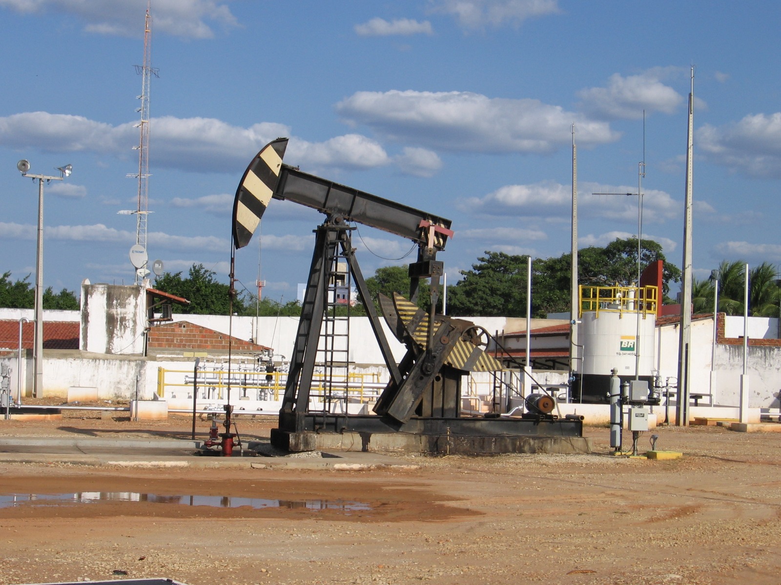 Mossoró perde competitividade e empregos enquanto Polos vizinhos Avançam no Petróleo e Serviços