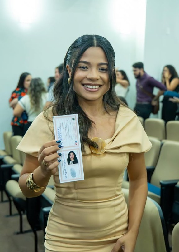 Superação e conquista marcam entrega de carteiras da OAB em Mossoró