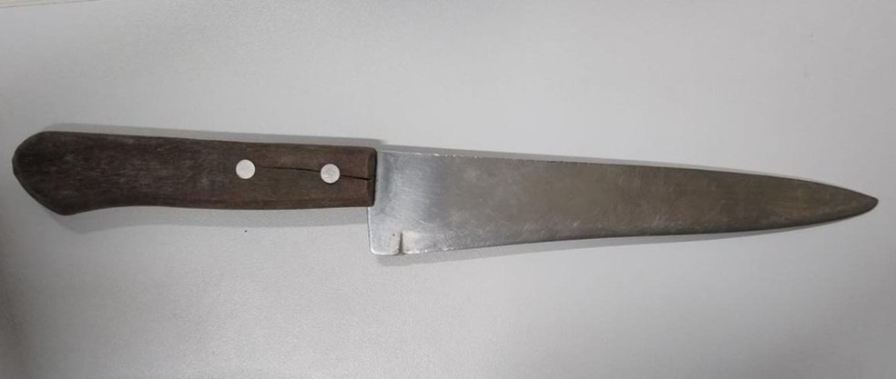 Homem é preso após sequestrar a própria filha e ameaçar criança com faca para coagir ex-companheira em Natal