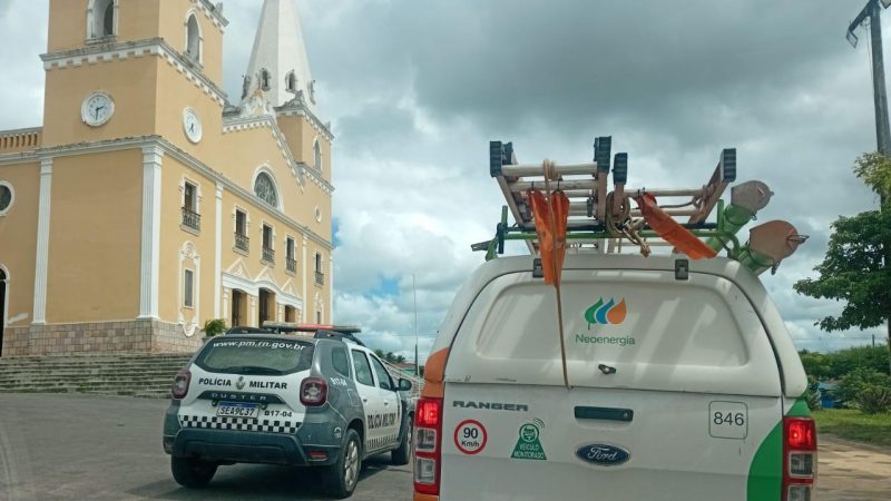 Neoenergia Cosern desativa 54 “gatos” em dois bairros de Ceará Mirim