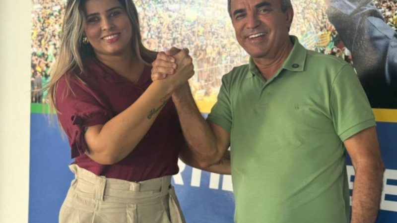 Suplente de vereadora fortalece grupo de Jorge do Rosário em Parnamirim