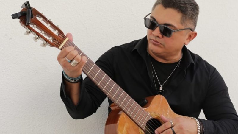 Músico Márcio Rangel sobe ao palco do BNB Cultural Mossoró nesta sexta-feira (26)