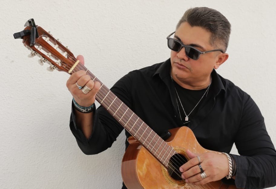 Músico Márcio Rangel sobe ao palco do BNB Cultural Mossoró nesta sexta-feira (26)
