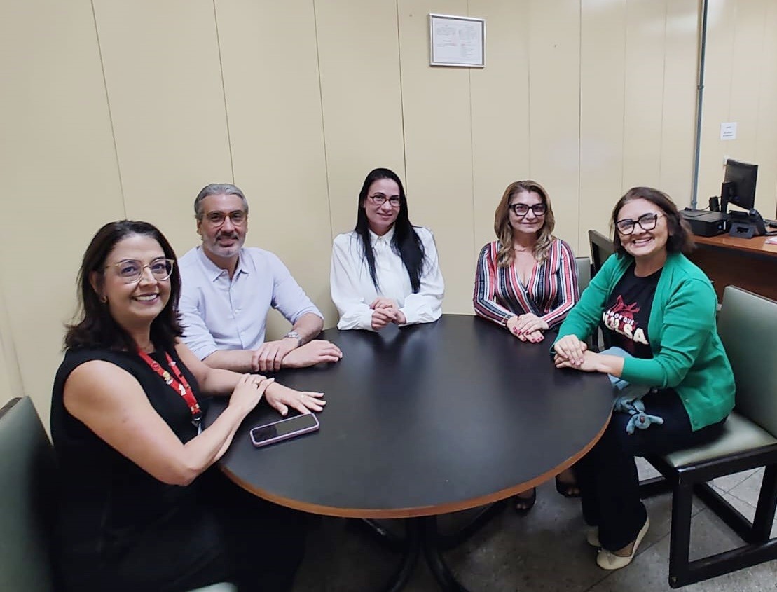 Diretor geral do Hemonorte recebe a nova diretora do Hemocentro Regional de Mossoró e alinham ações para ampliação dos serviçosMais de 30 municípios da região Oeste são atendidos pela sede do órgão em Mossoró.