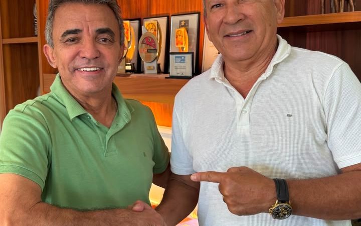 Direita unida: Jorge do Rosário recebe apoio de Pedro do Atum em Areia Branca