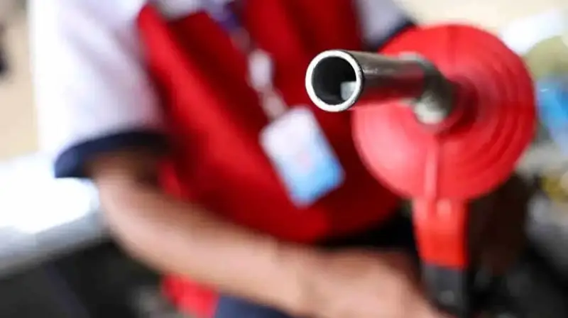 Refinaria Clara Camarão aumenta preços da gasolina e do diesel no RN