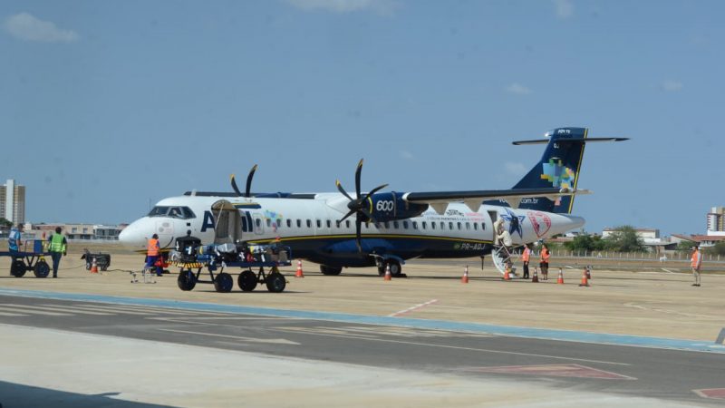 Com incentivos do Governo do Estado Mossoró volta a receber voos comerciais para Recife através da empresa aérea Azul