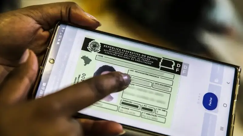 CNH vencida entre junho e setembro tem validade extra até dezembro